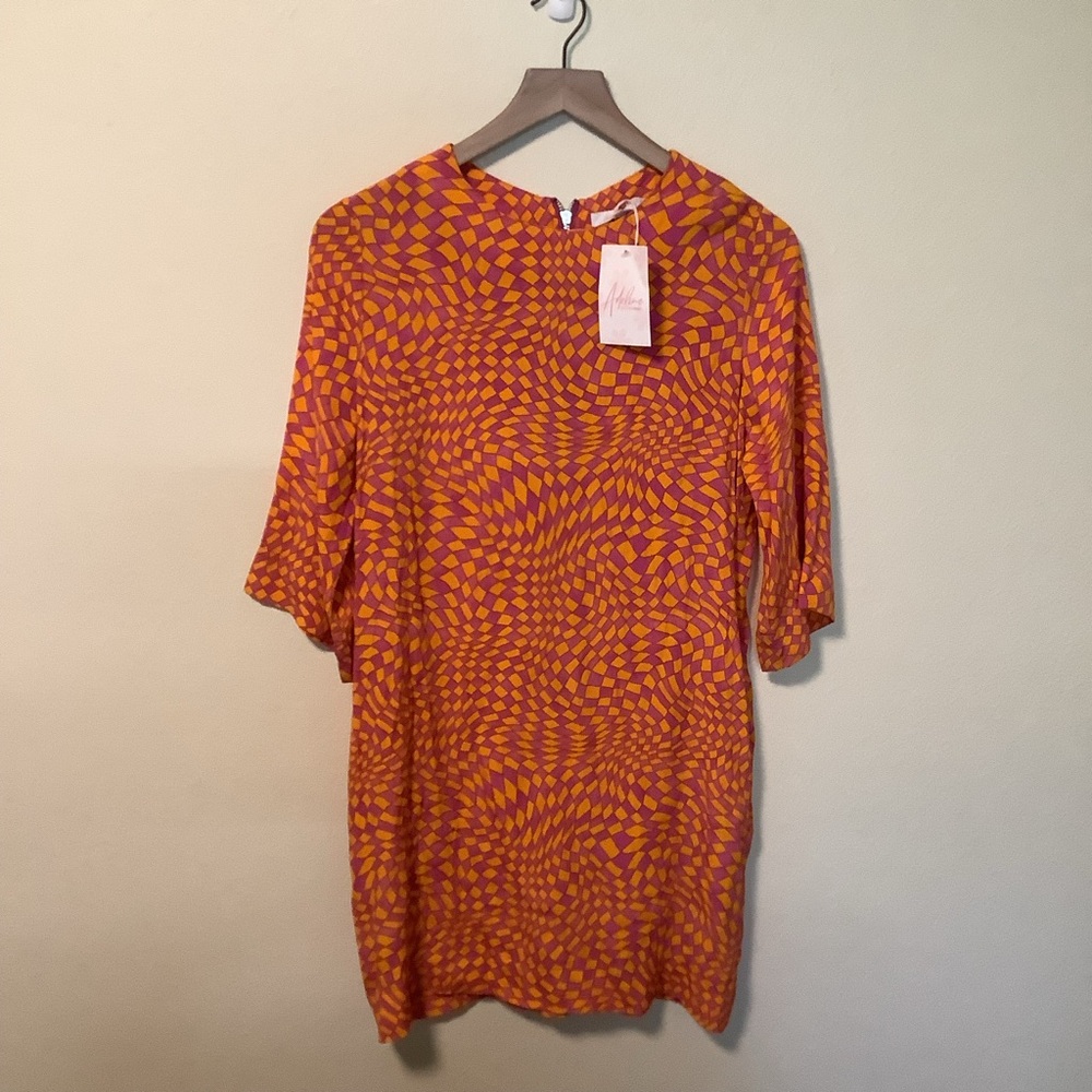 Olivaceous NWT Women’s small exposed back zipper mini approx‎ 34” long dress